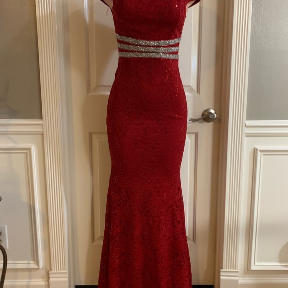 Women junior red lace sequins shoulder off maxi dress size (S) zipper back - Picture 3 of 13